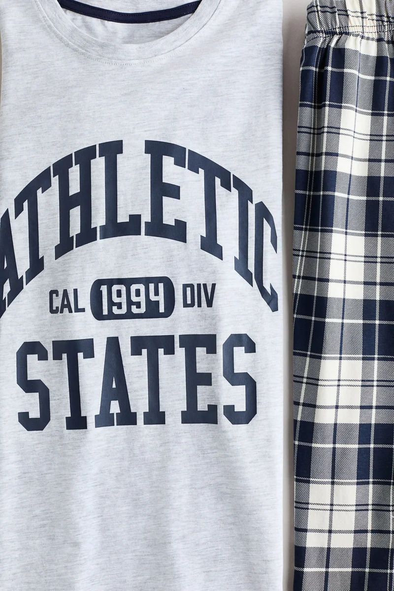 اتش اند ام بيجاما من القطن مزينة بطبعة